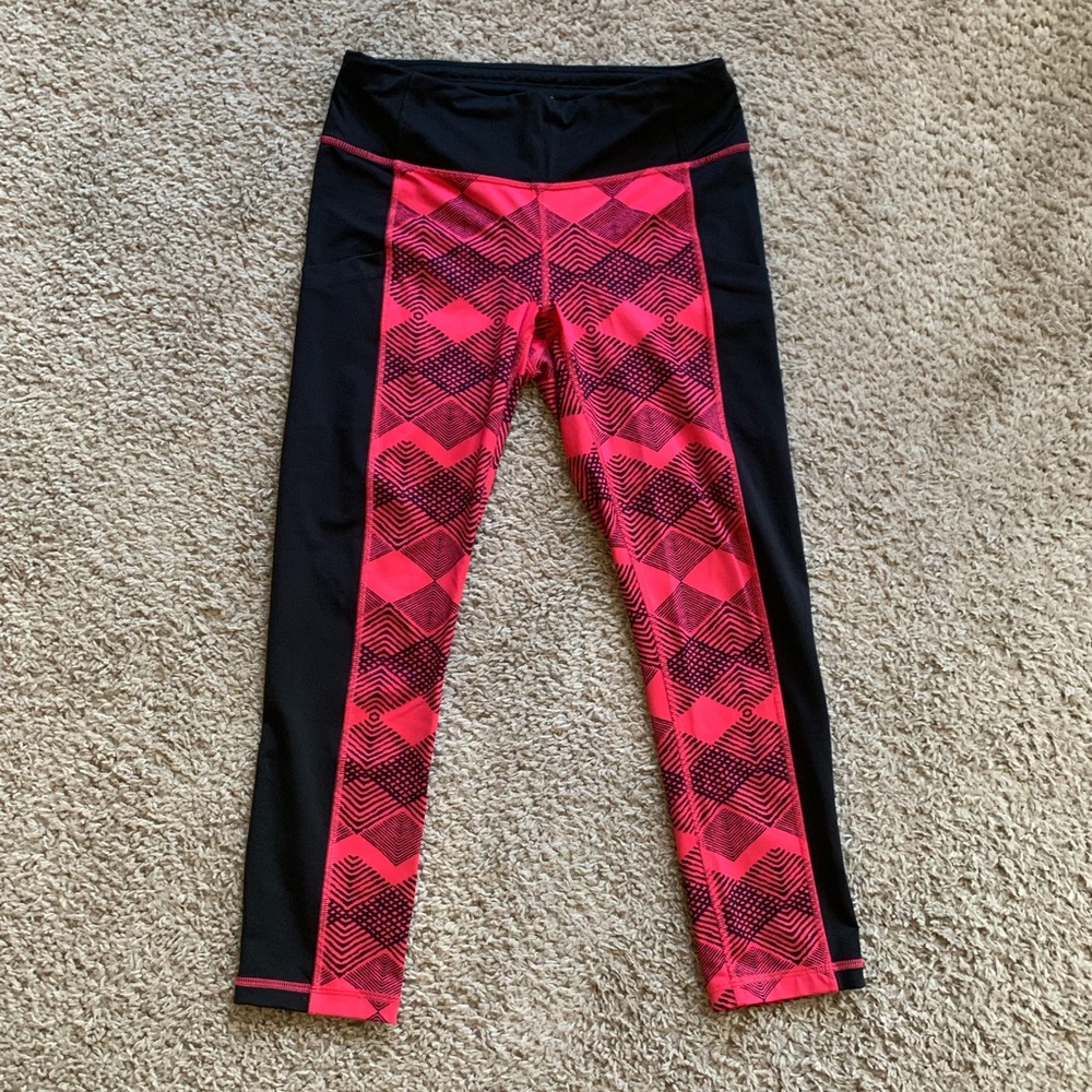 Lucy Active Cropped Leggings